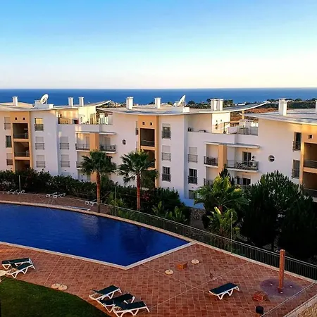 Apartamento Sunny With Sea View In *