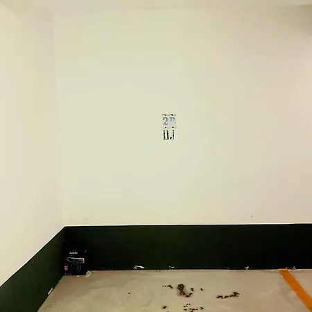 Sunny With Sea View In Apartamento